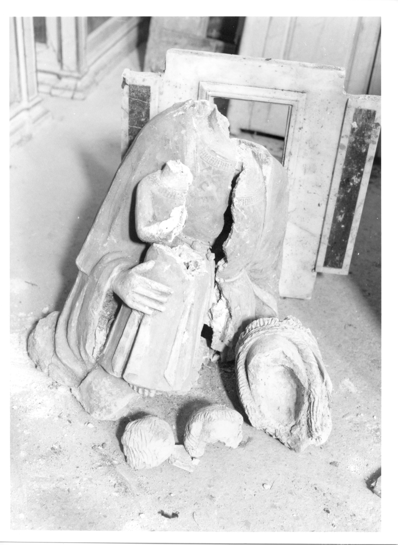 Madonna con Bambino (statua, frammento) - bottega campana (sec. XV)