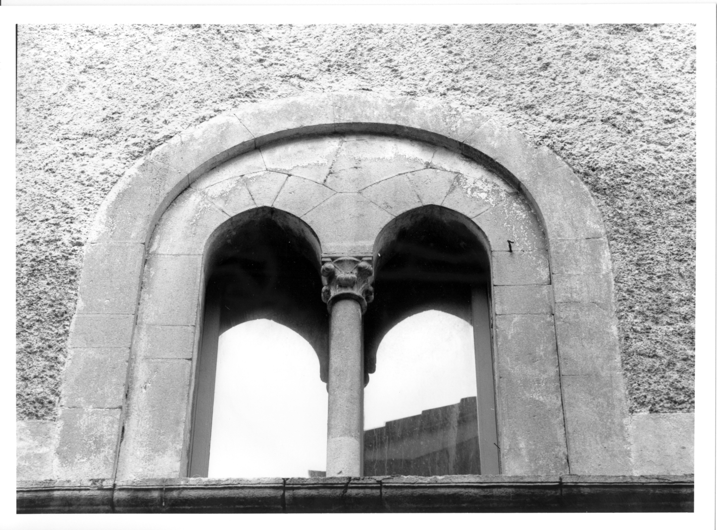 mostra di bifora - bottega campana (sec. XIV)