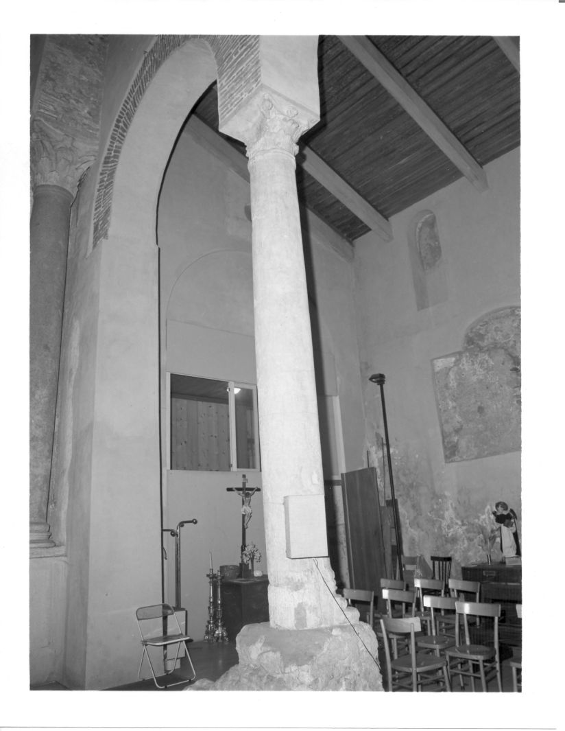 colonna - bottega Italia meridionale (sec. IX)