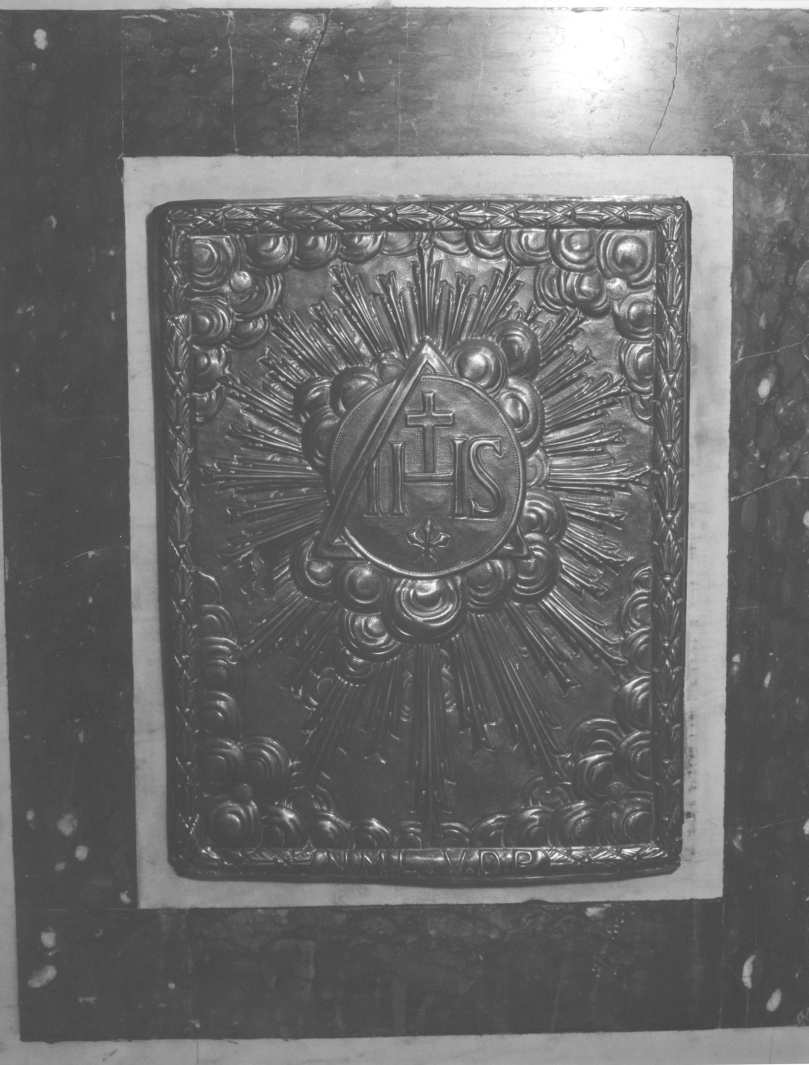 monogramma cristologico (sportello di tabernacolo) - bottega campana (sec. XIX)