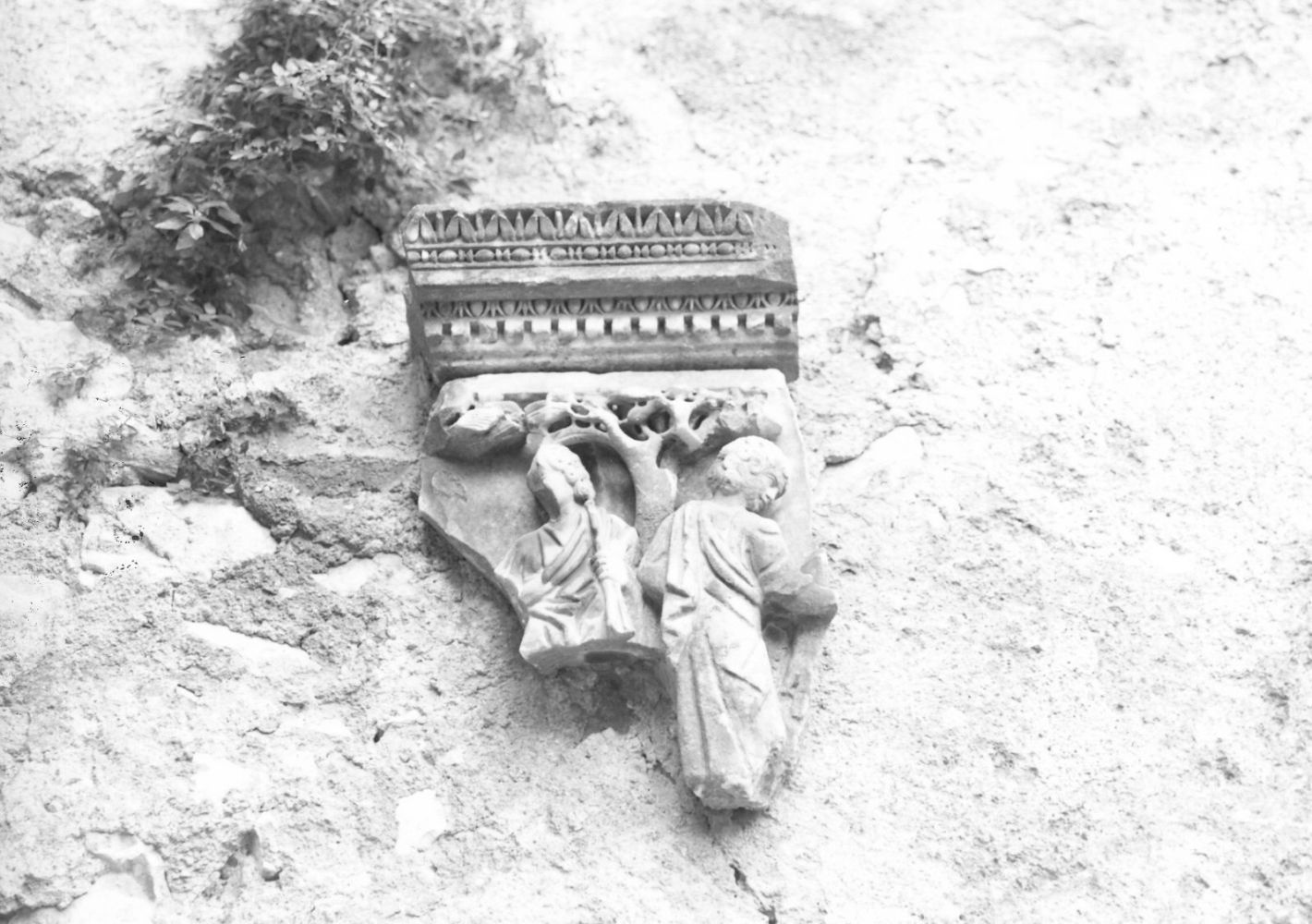 Adamo ed Eva nel paradiso terrestre (rilievo, frammento) - bottega campana (sec. XV)