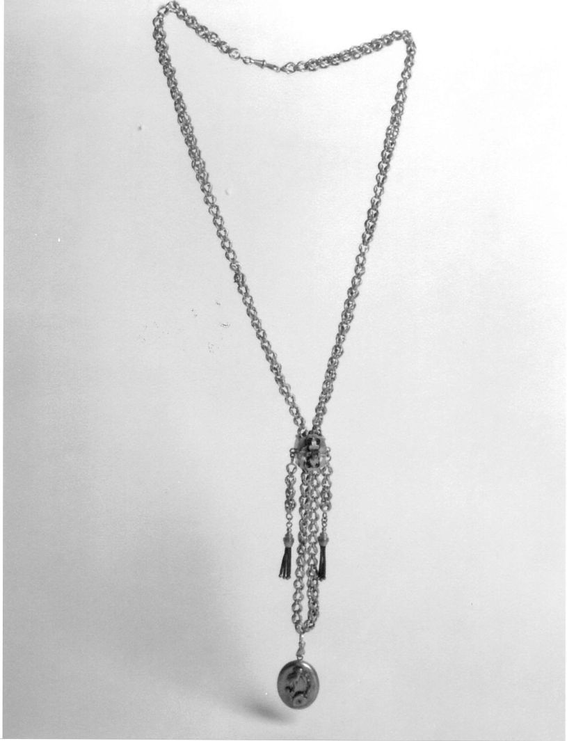 collana - bottega Italia meridionale (fine sec. XIX)