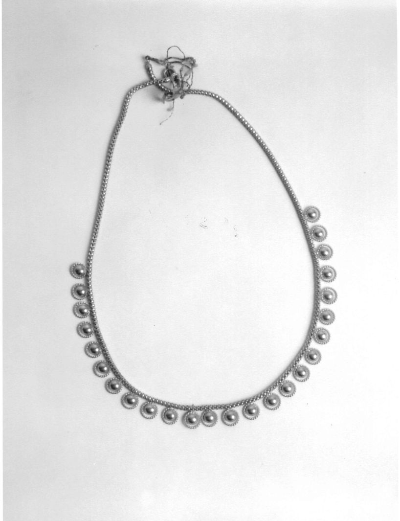 collana - bottega Italia meridionale (metà sec. XX)