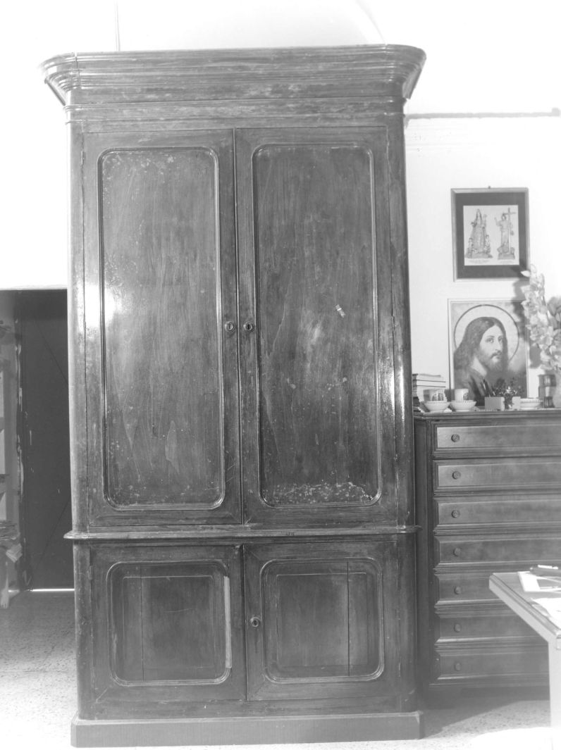 mobile da sacrestia - bottega Italia meridionale (fine sec. XIX)