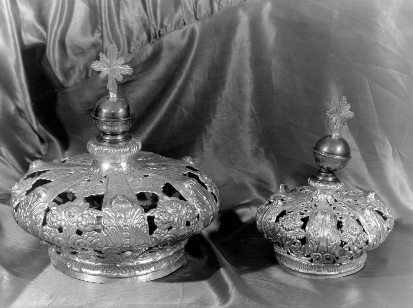 corona da statua, coppia - bottega Italia meridionale (fine/inizio secc. XVIII/ XIX)