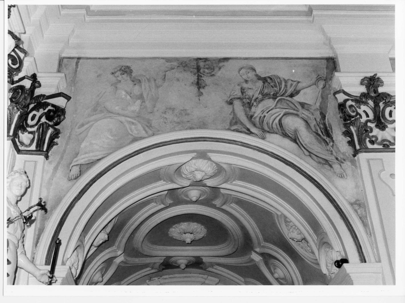 Virtù (dipinto, complesso decorativo) - ambito campano (primo quarto sec. XVIII)