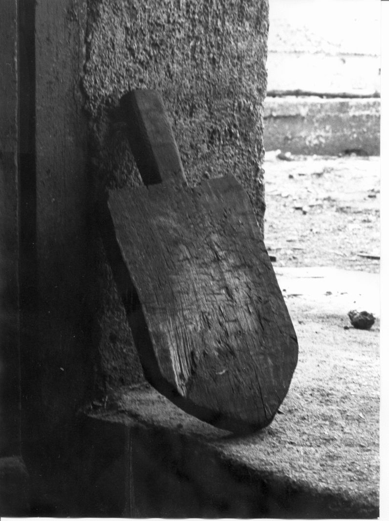 tagliere - bottega campana (sec. XX)