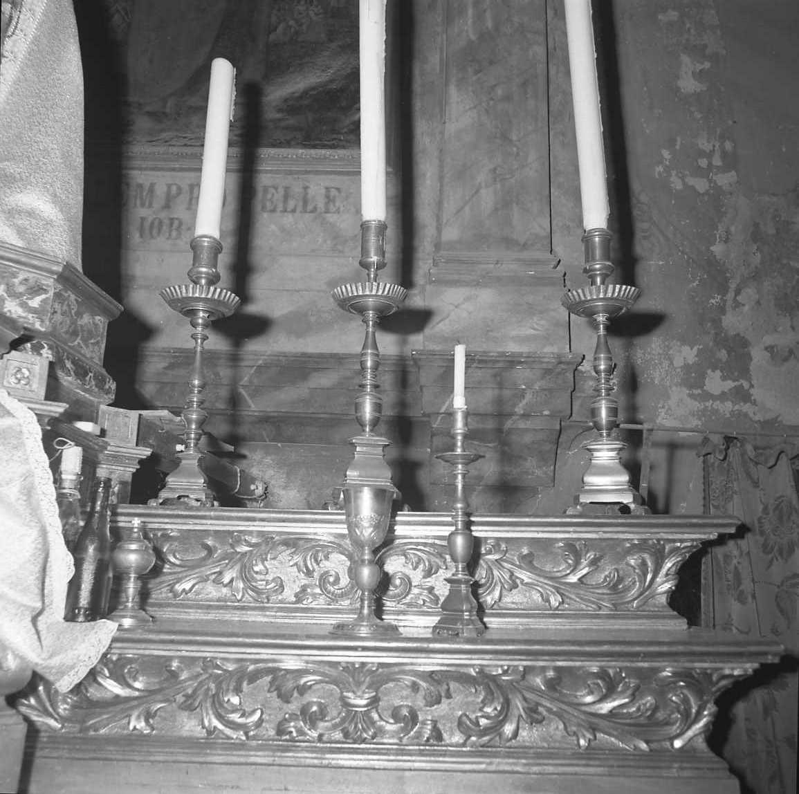 candeliere da chiesa, serie - bottega emiliano-romagnola (sec. XVII)