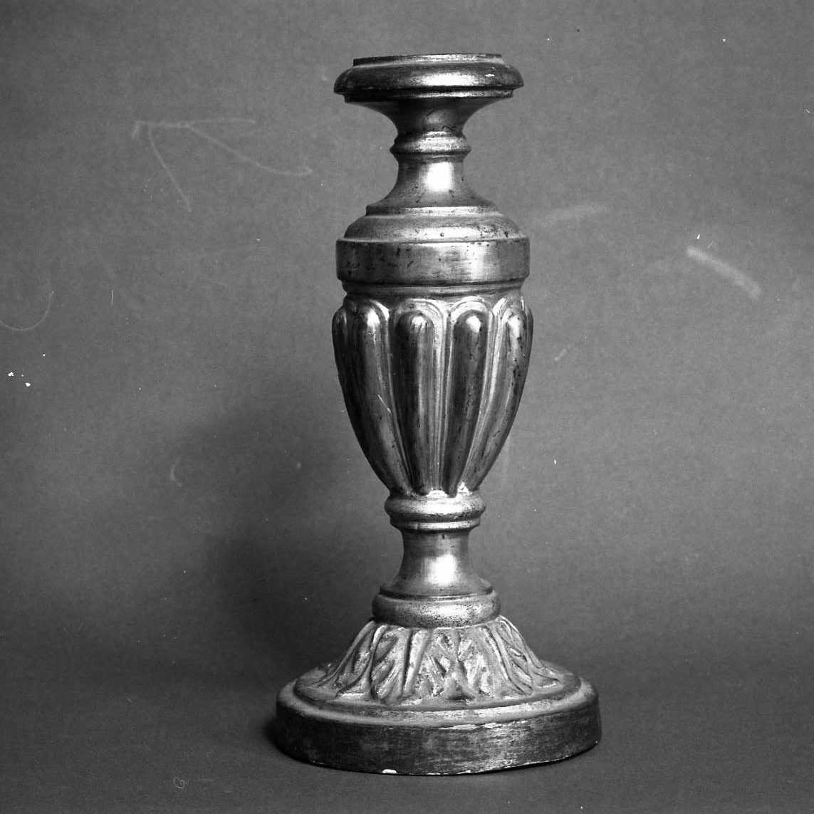 vaso d'altare, serie - bottega emiliano-romagnola (sec. XIX)