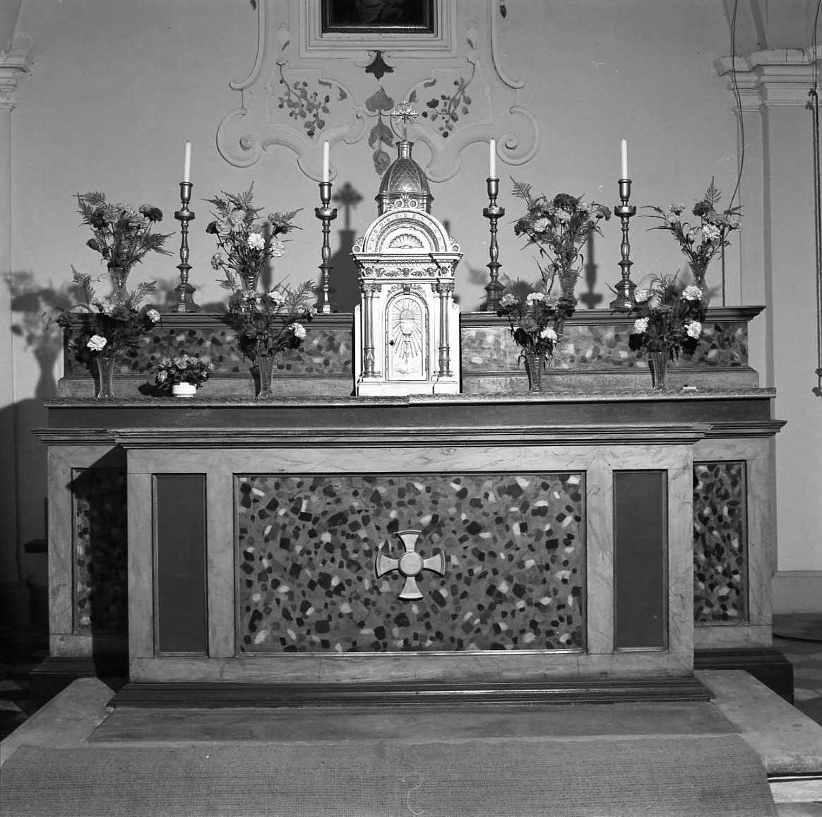 mensa d'altare - bottega emiliano-romagnola (fine/inizio secc. XIX/ XX)