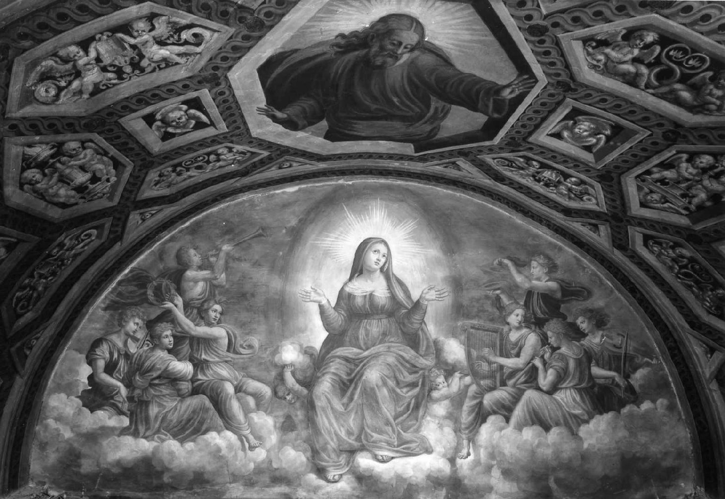 Madonna in gloria (dipinto) di Francucci Innocenzo detto Innocenzo da Imola (sec. XVI)
