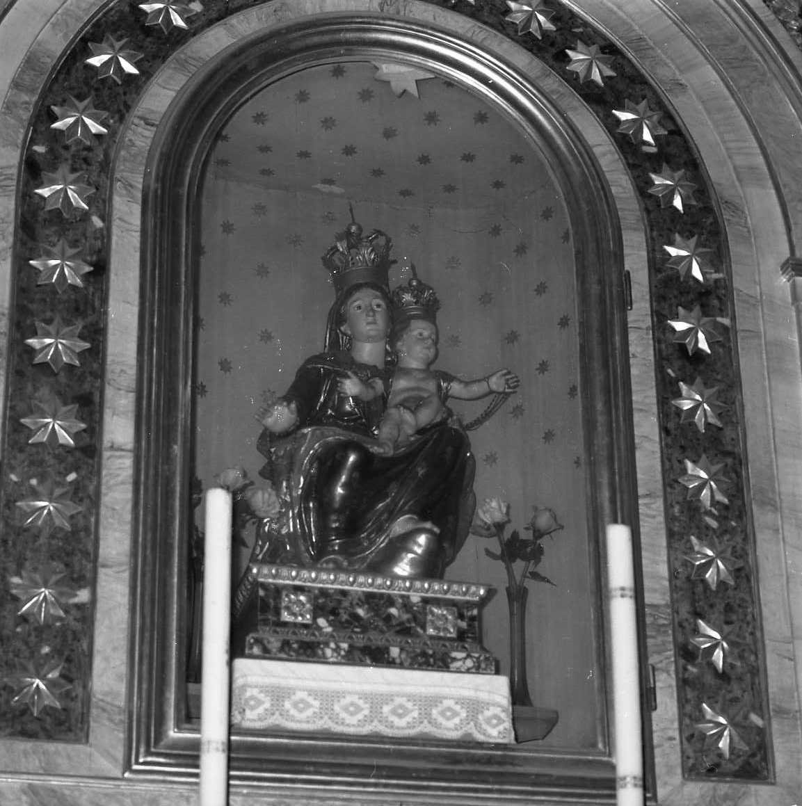 Madonna del Rosario (statua) di Borzaga Antonio (sec. XIX)