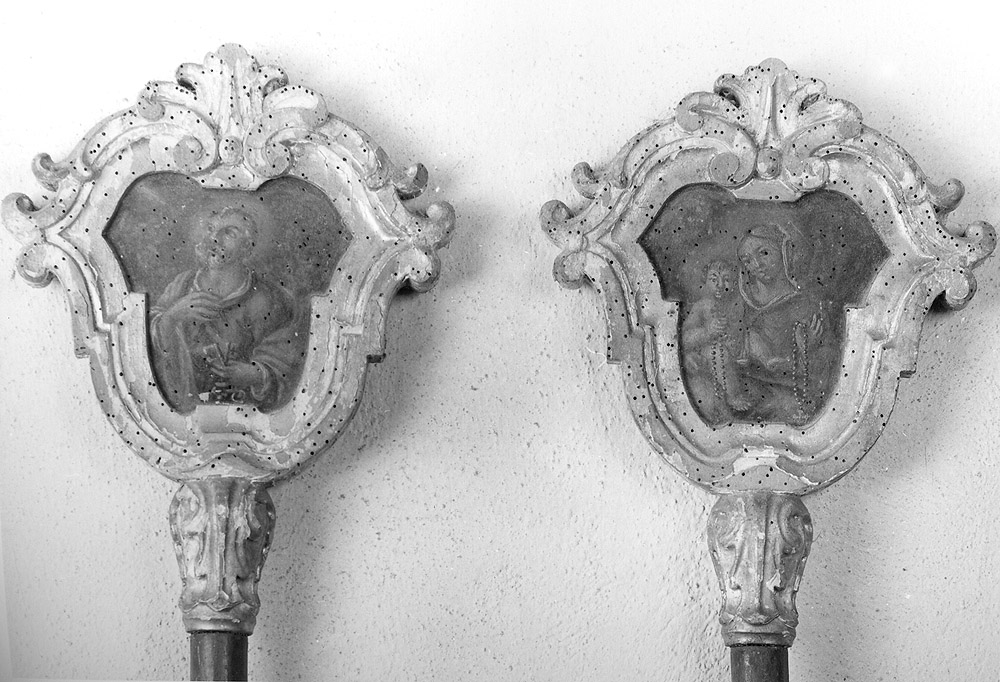 Mandonna con Bambino e san Pietro (emblema di confraternita) - bottega emiliana (sec. XVII)