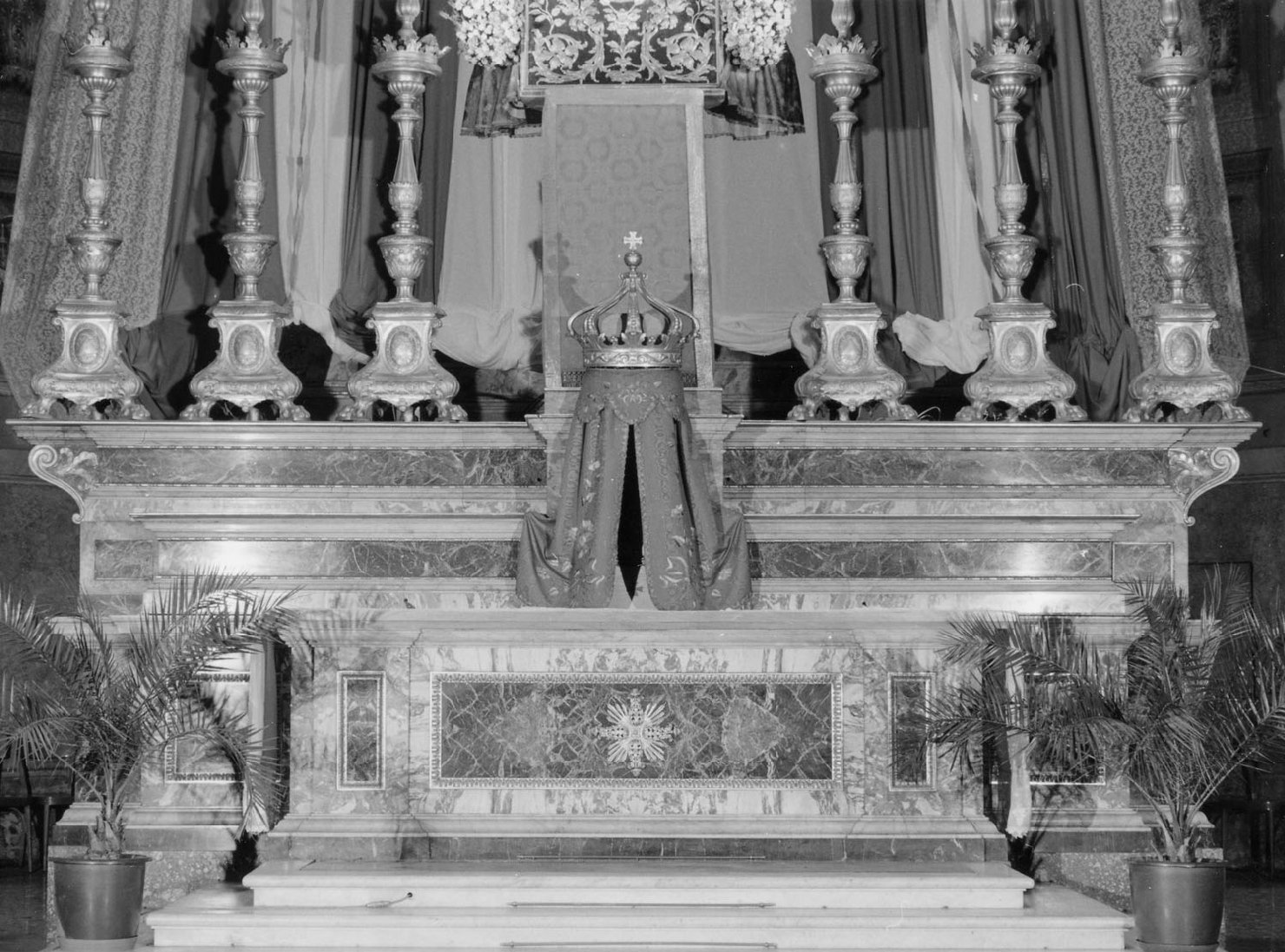 altare maggiore, opera isolata - bottega tosco-emiliana (metà sec. XIX)
