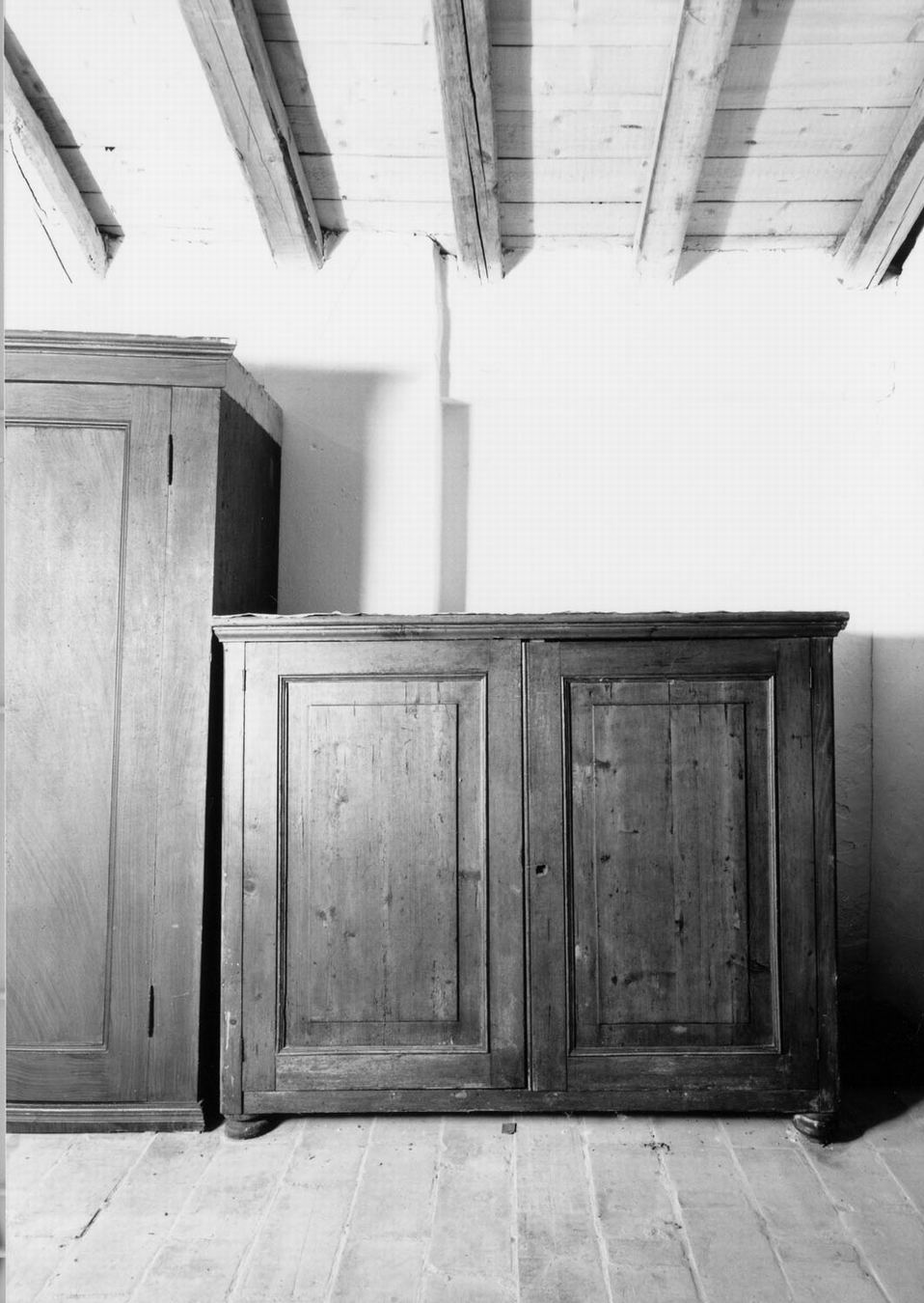 credenza - manifattura bolognese (primo quarto sec. XX)