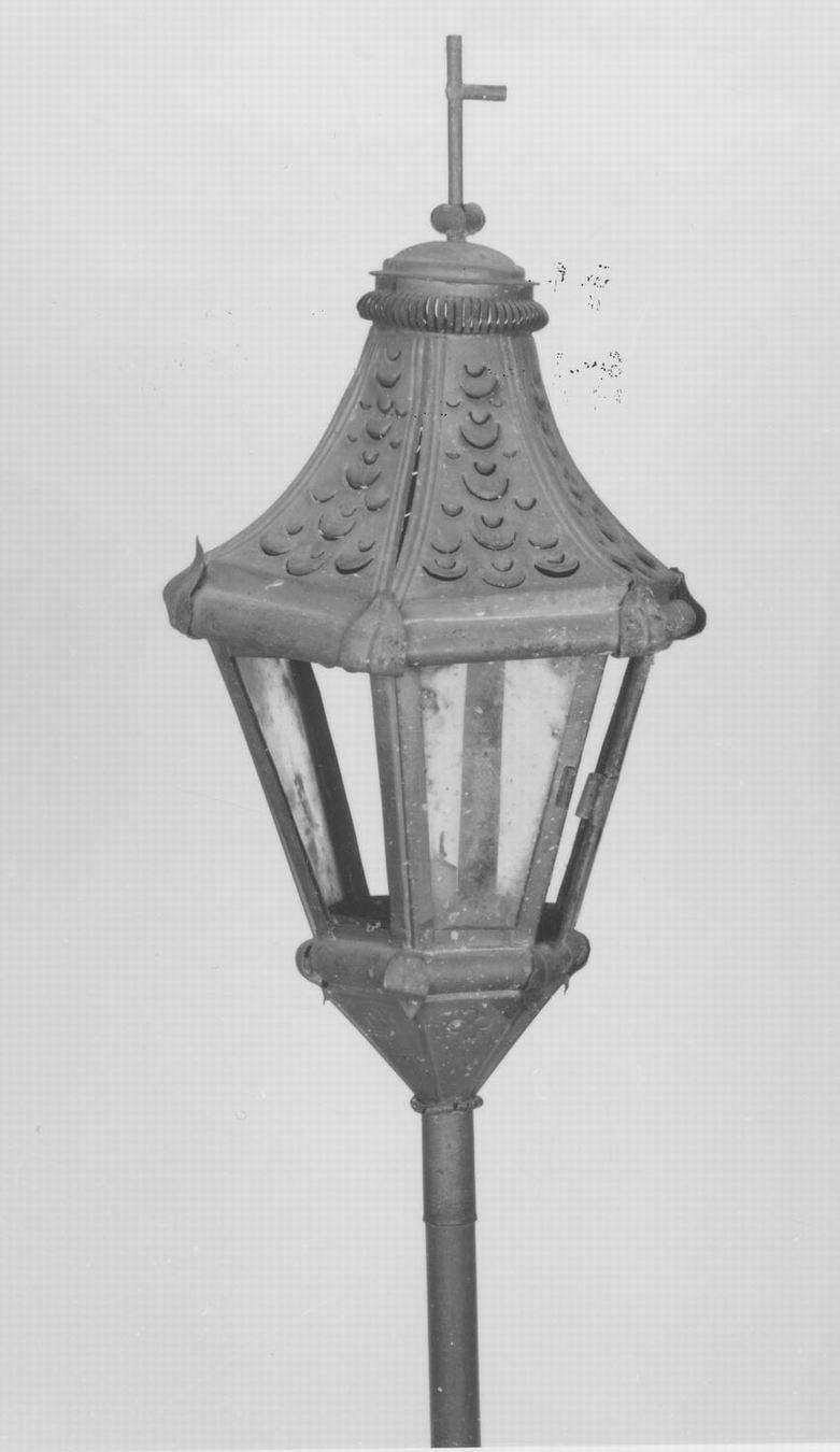 lanterna processionale - manifattura emiliana (sec. XIX)