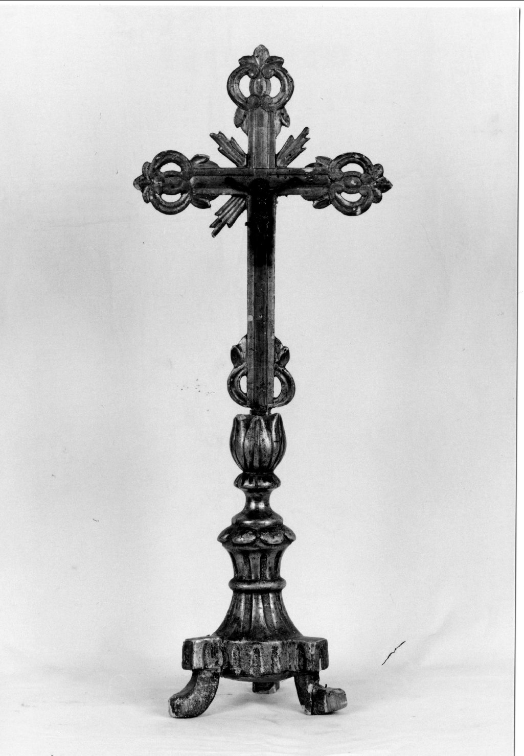 croce d'altare - manifattura ferrarese (secc. XVIII/ XIX)
