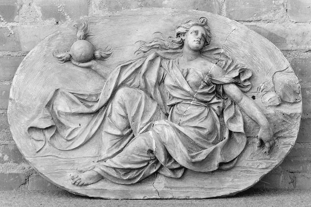 figura allegorica femminile (rilievo) di De Maria Giacomo (attribuito) (fine sec. XVIII)