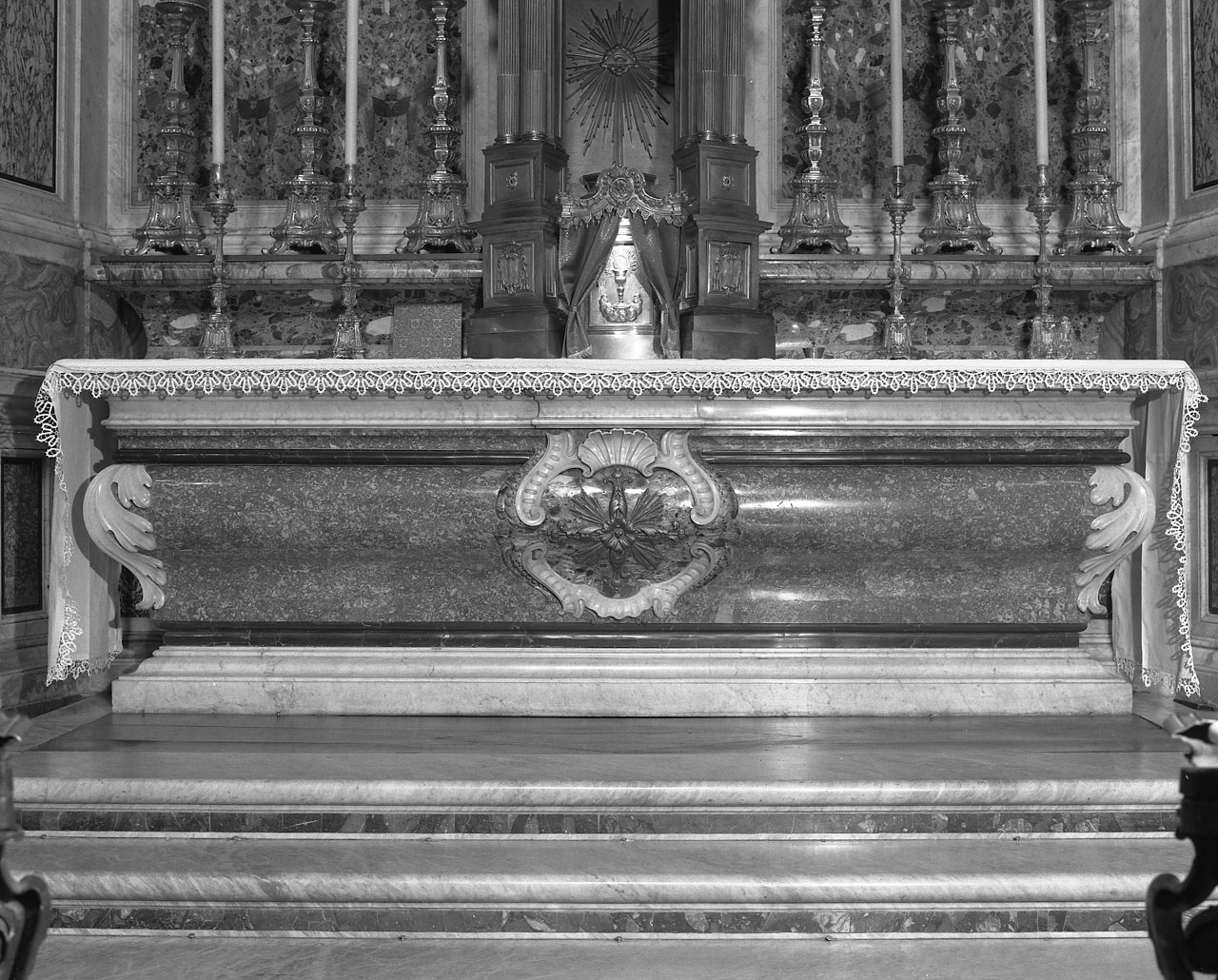gradino d'altare - bottega bolognese (prima metà sec. XVIII)