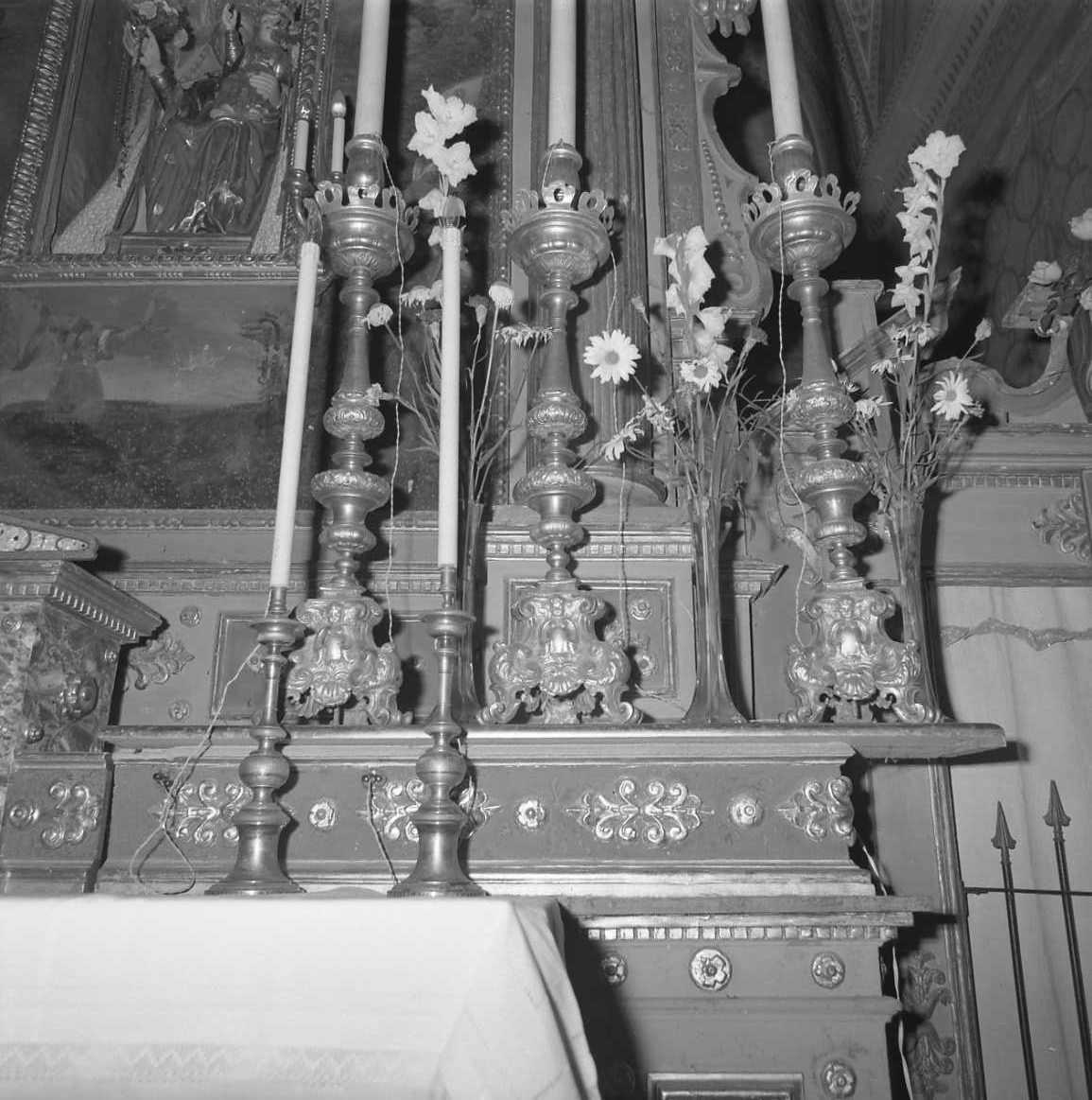 candeliere da chiesa, serie - bottega bolognese (sec. XIX)