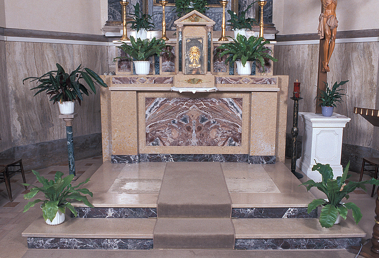 altare maggiore, opera isolata - produzione italiana (sec. XX)