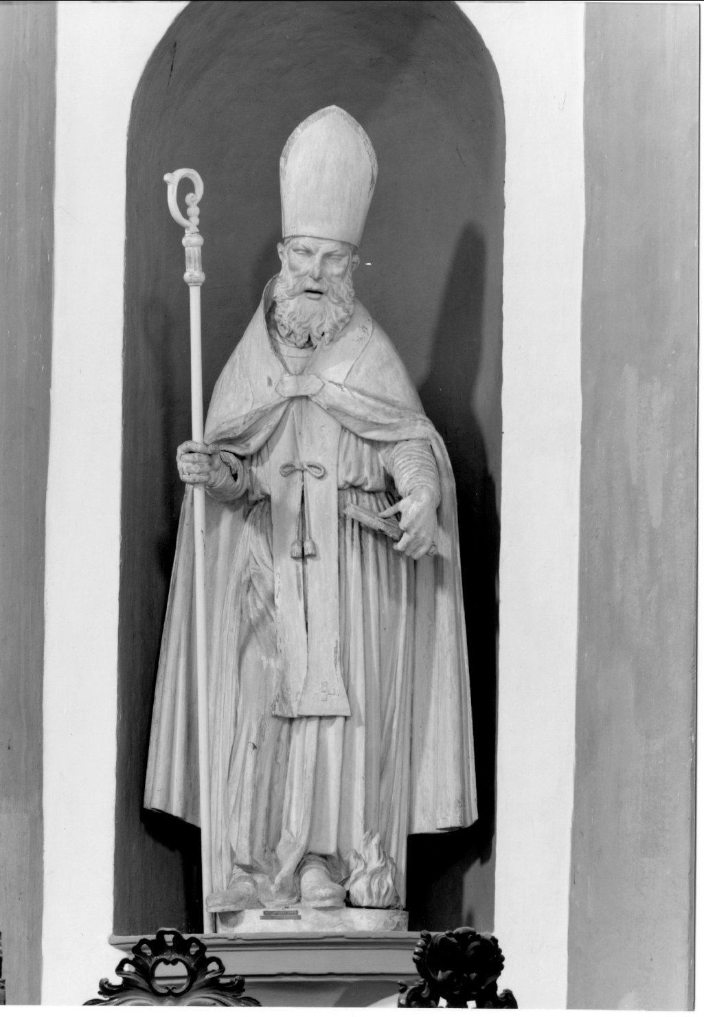 Sant'Antonio Abate (statua, elemento d'insieme) di Porri Filippo (terzo quarto sec. XVII)