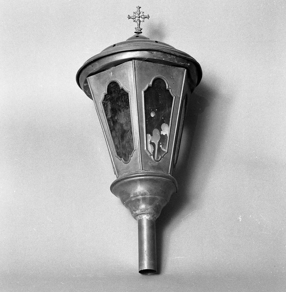 lanterna processionale, serie - bottega emiliano-romagnola (sec. XIX)