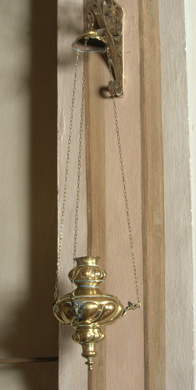 lampada pensile, coppia - bottega ferrarese (prima metà sec. XVIII)