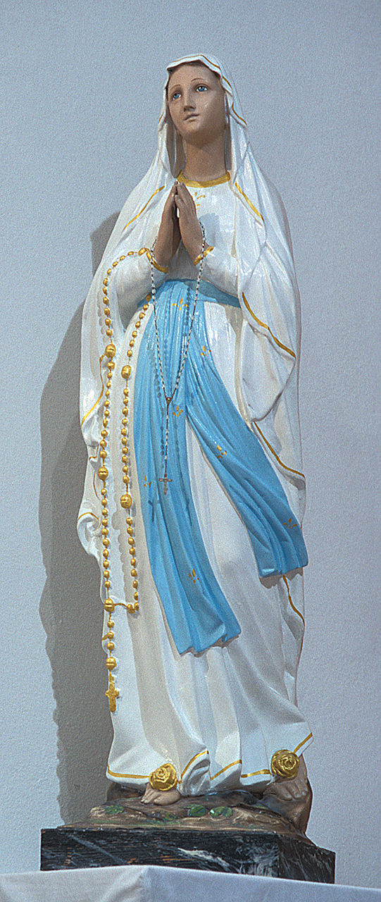 Madonna di Lourdes, Madonna (statua) - ambito ferrarese (sec. XX)
