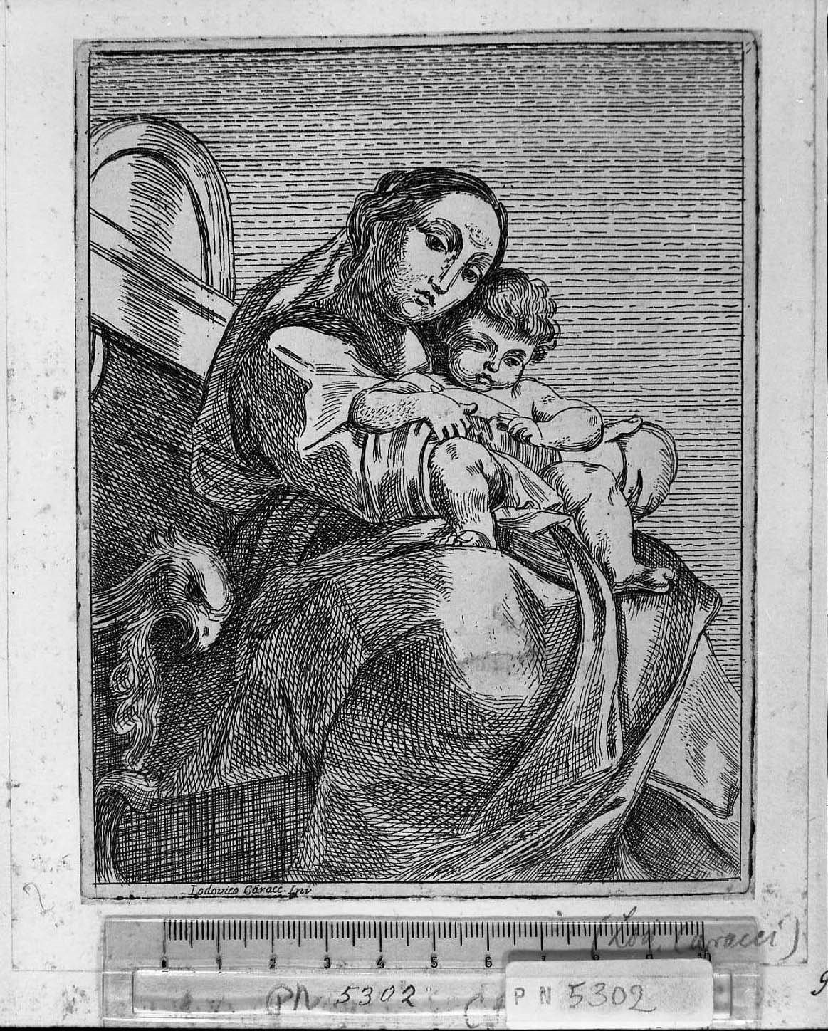 La Vergine col Bambino (stampa smarginata) di Carracci Ludovico - ambito emiliano (?) (seconda metà sec. XVII)