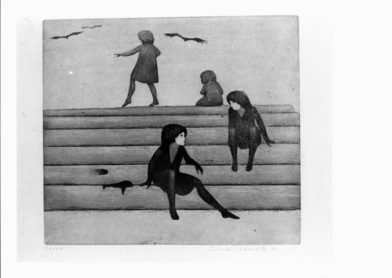 bambine su catasta di pali (stampa a colori) di Müller Irene (sec. XX)