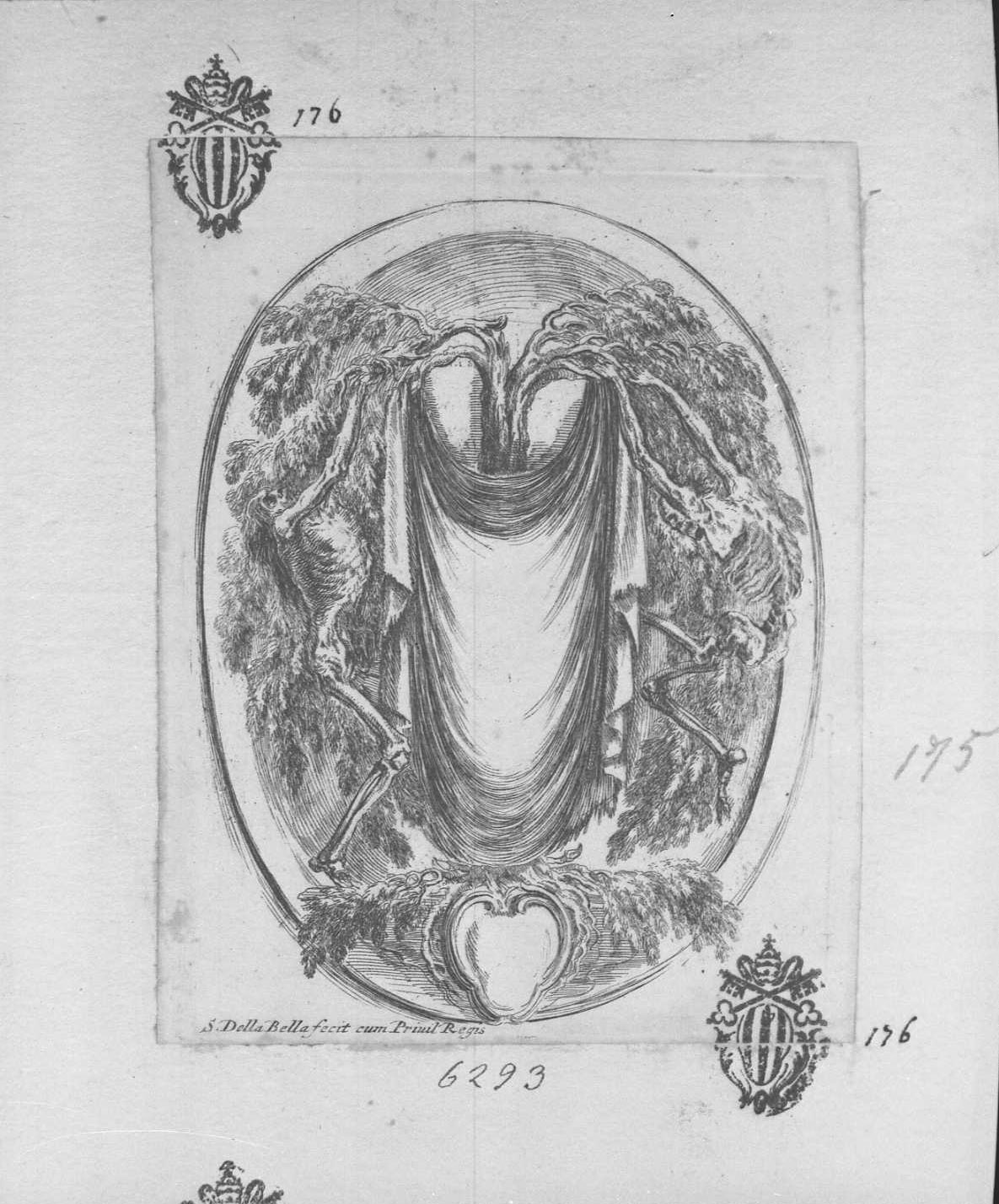 Nuove invenzioni di cartouche: cartouche con drappo retto da due scheletri, libri (stampa tagliata) di Della Bella Stefano (sec. XVII)