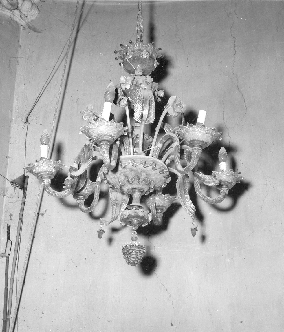lampadario da chiesa, serie - bottega veneziana (sec. XVIII)