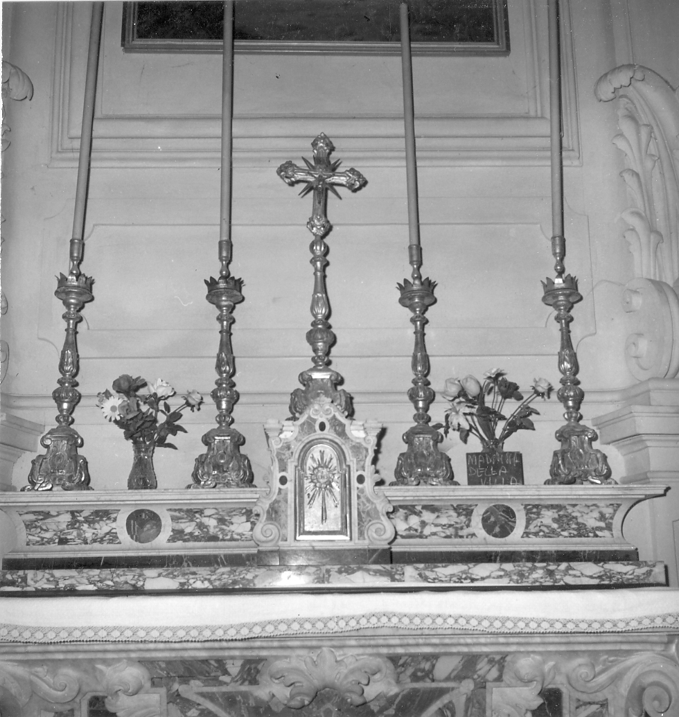 candeliere d'altare, serie - bottega italiana (sec. XVIII)