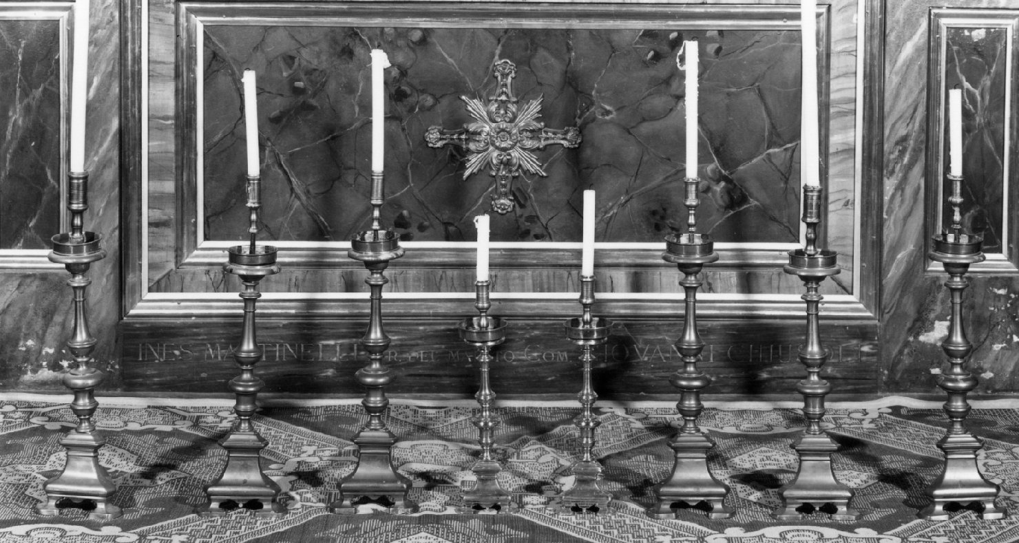 candeliere, serie - bottega bolognese (sec. XVIII)