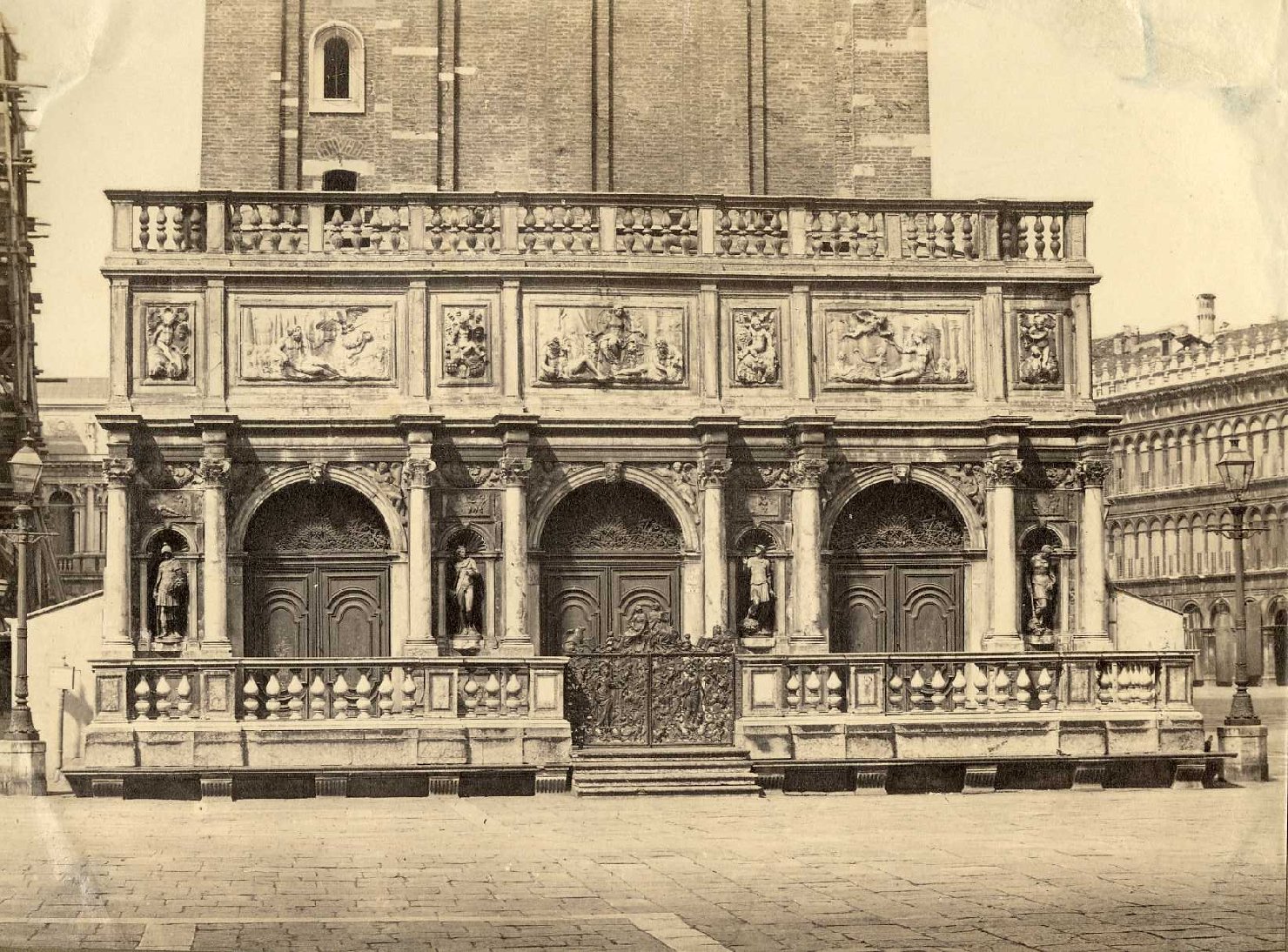 Venezia - Palazzi (positivo) di Sansovino, Jacopo, Anonimo (XIX)