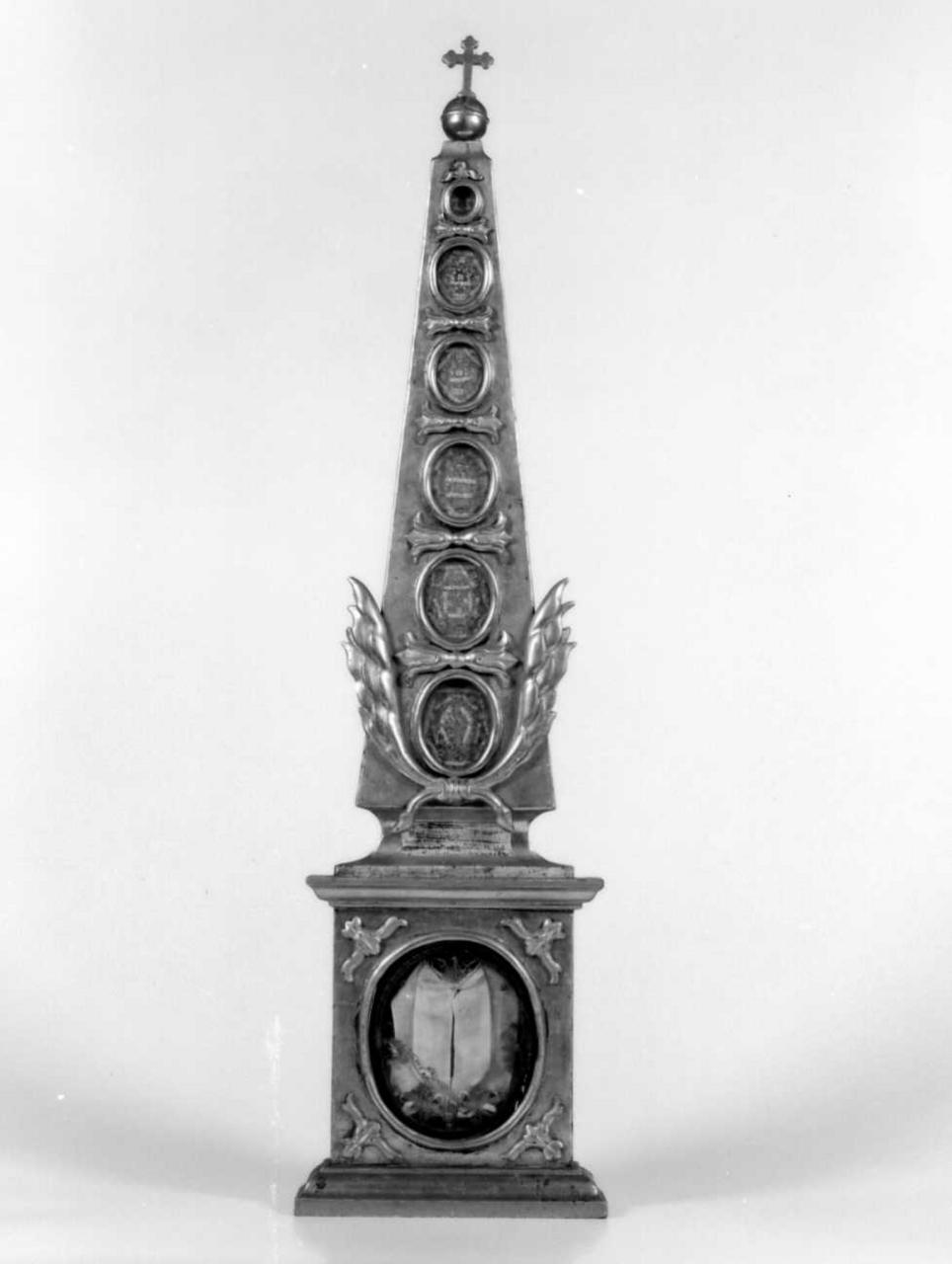 reliquiario architettonico - a obelisco, serie - bottega emiliana (sec. XIX)