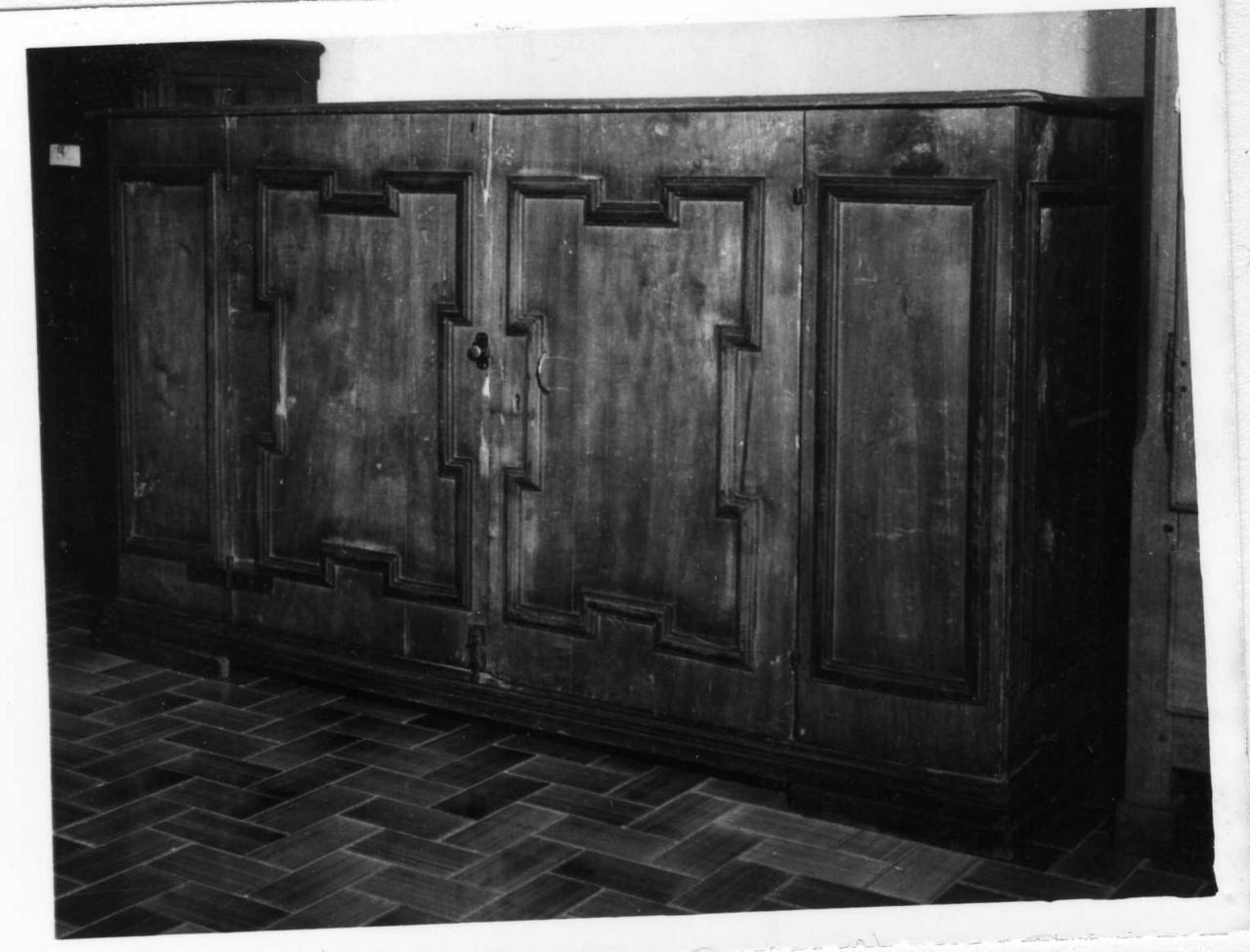 credenza - bottega emiliana (fine sec. XVII)