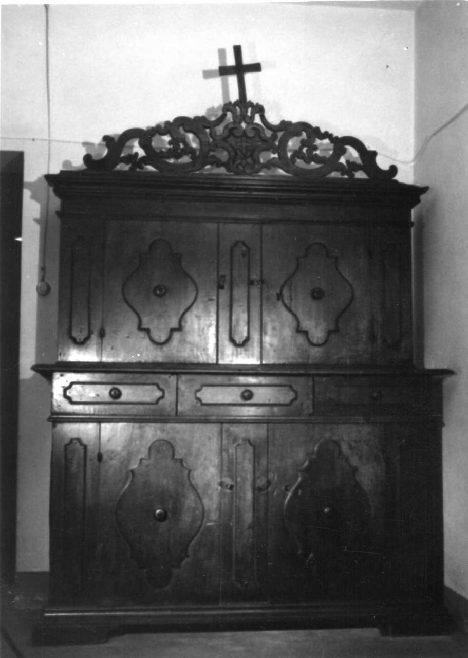 credenza - bottega modenese (inizio sec. XVIII)