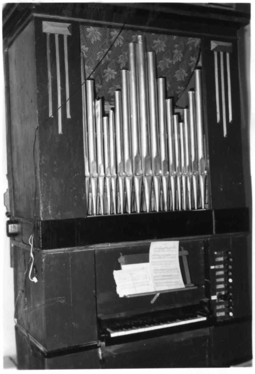 organo - bottega emiliana (?) (prima metà sec. XIX)