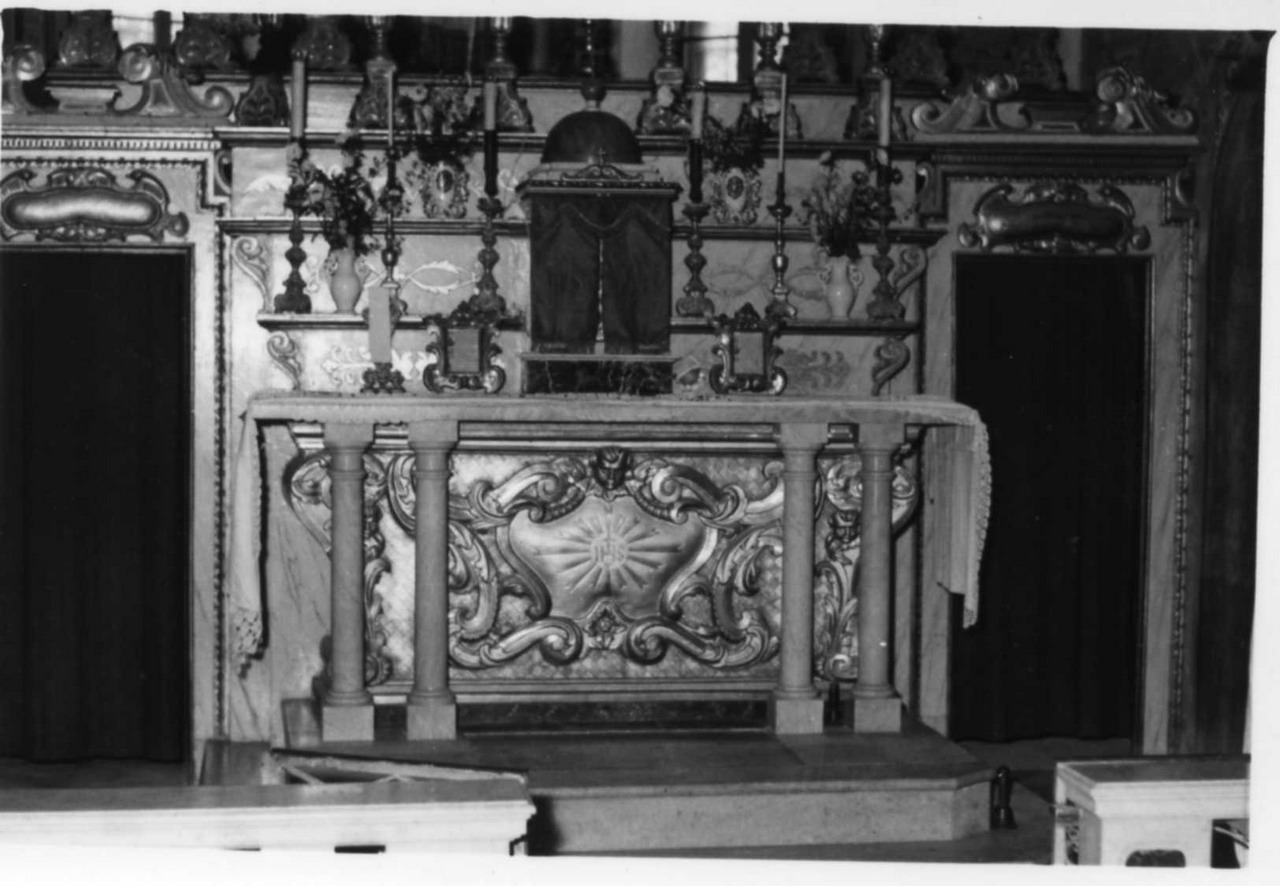 festoni (altare maggiore) - bottega modenese (prima metà sec. XVIII)