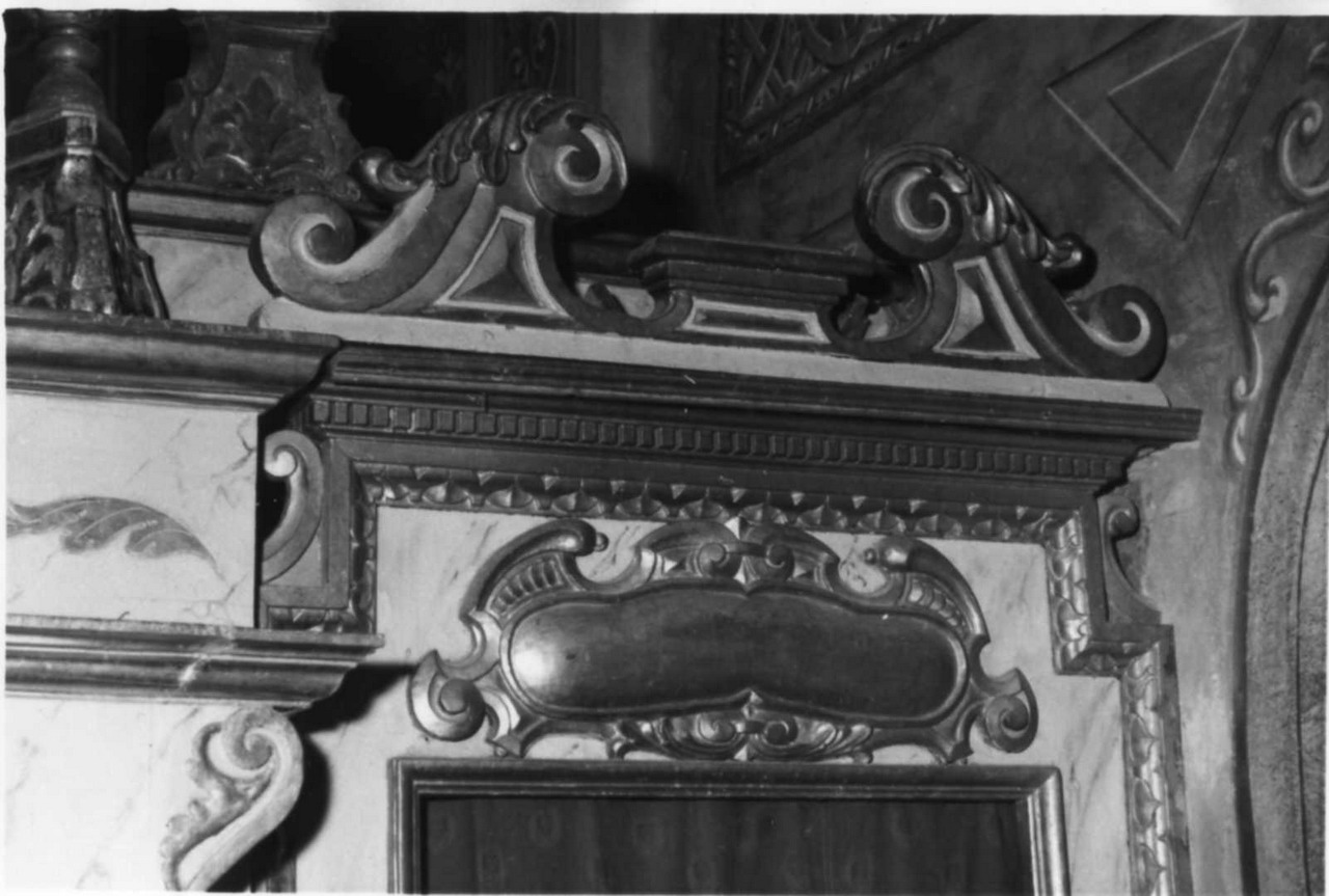 motivi decorativi architettonici (mostra di porta, serie) - bottega modenese (metà sec. XVII)