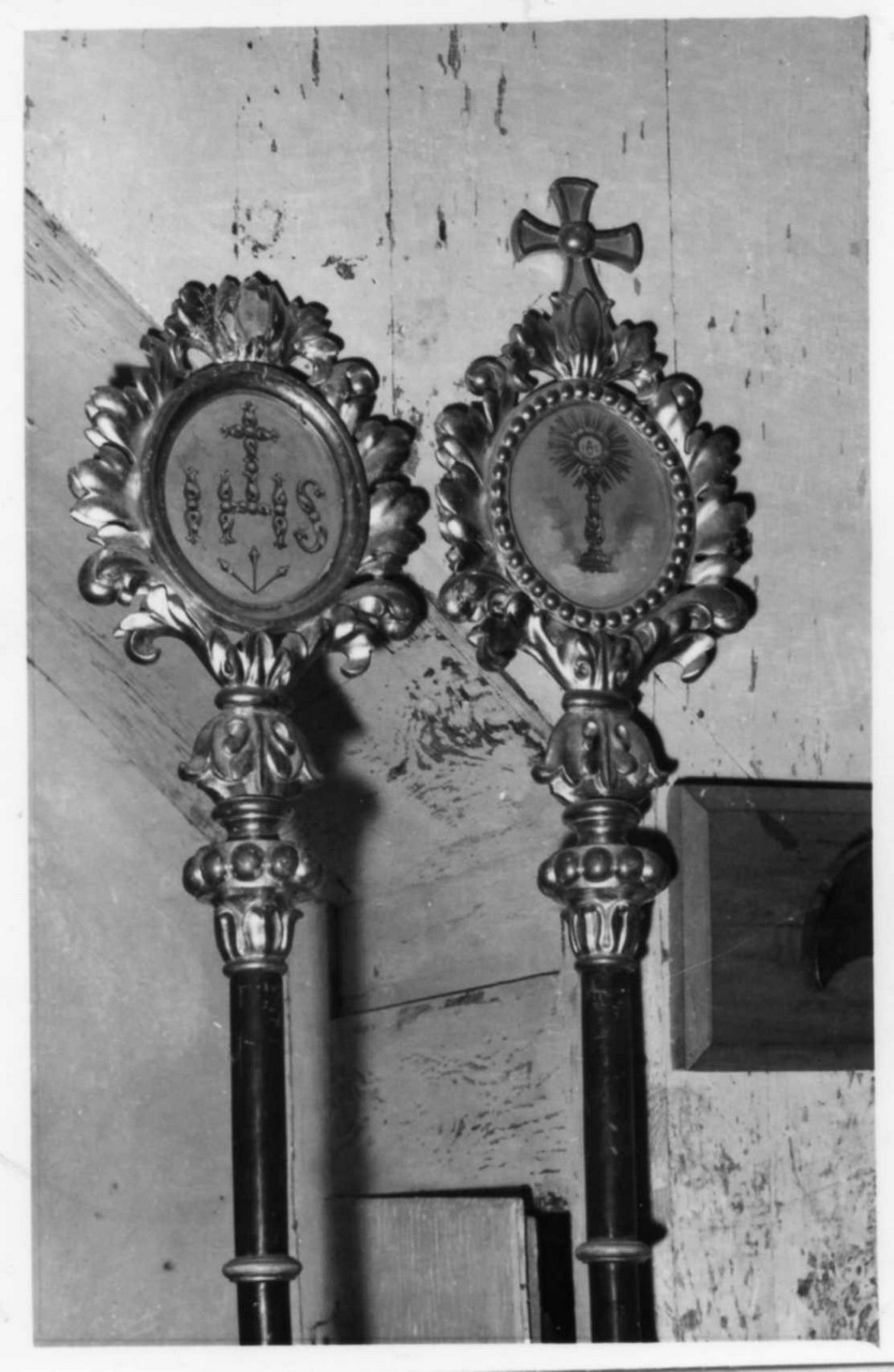 motivi decorativi a medaglioni (emblema di confraternita) - bottega modenese (metà sec. XIX)