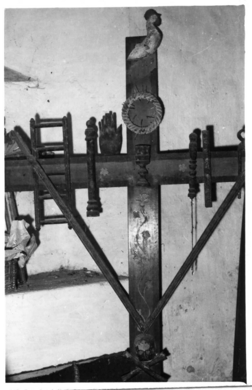 strumenti della passione (croce della Passione) - bottega modenese (seconda metà sec. XIX)