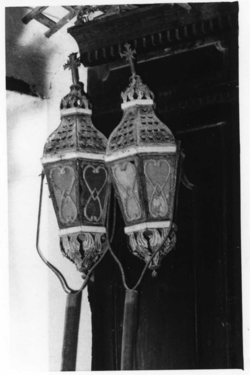 lanterna processionale, serie - bottega modenese (metà sec. XVIII)