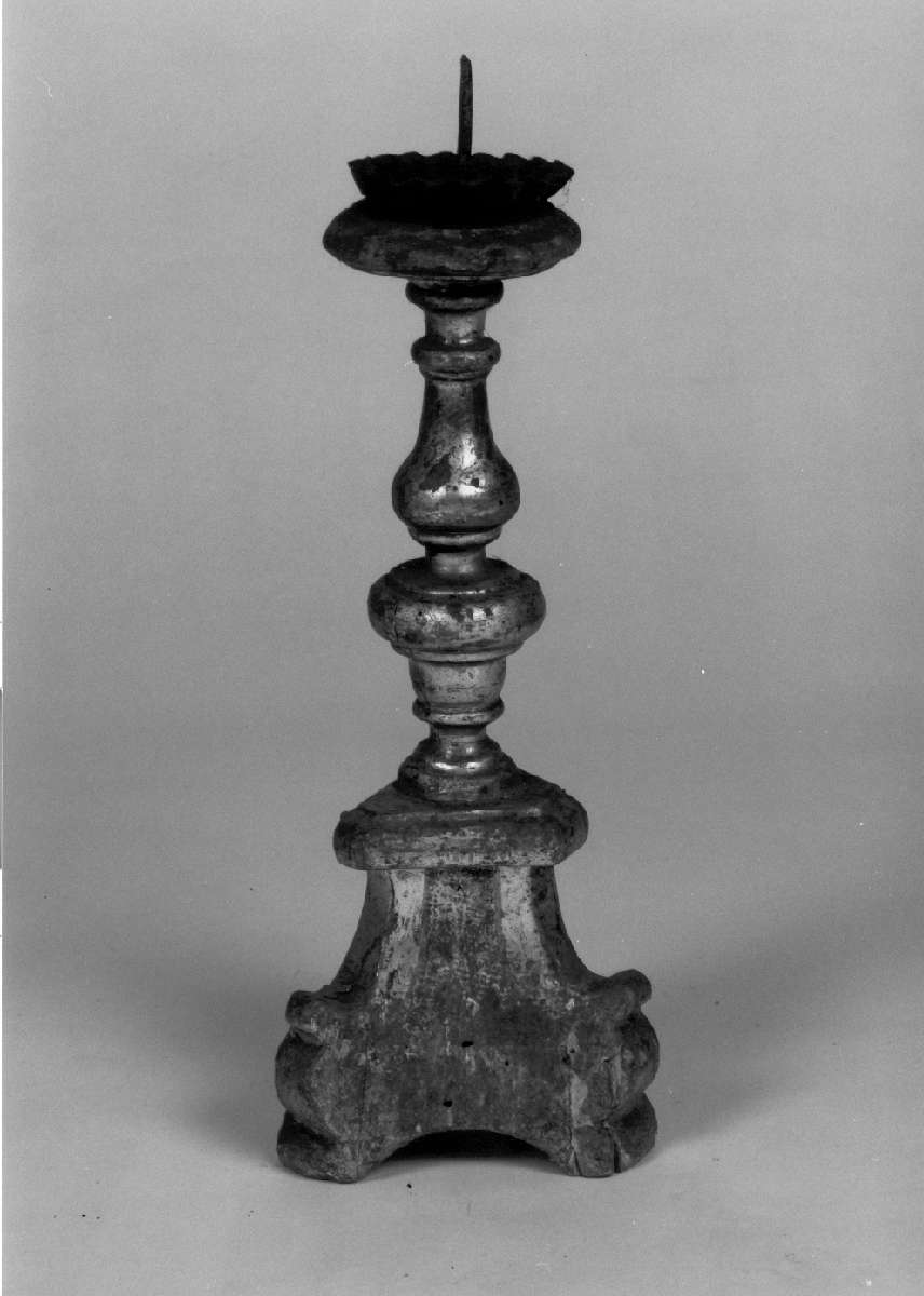 candeliere, serie - produzione reggiana (sec. XVIII)