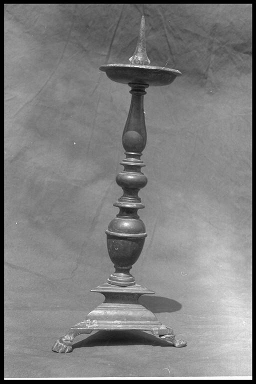 candeliere, serie - manifattura emiliana (metà sec. XVII)