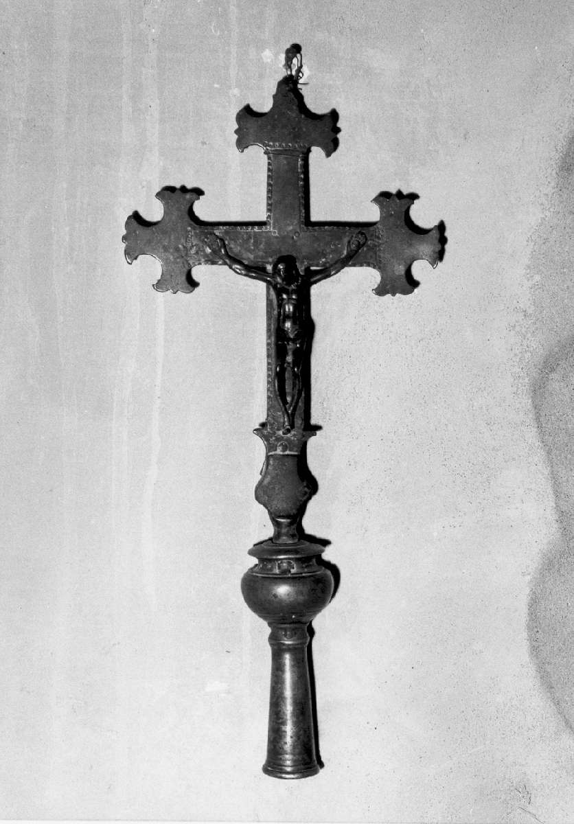 croce processionale - manifattura reggiana (prima metà sec. XVII)