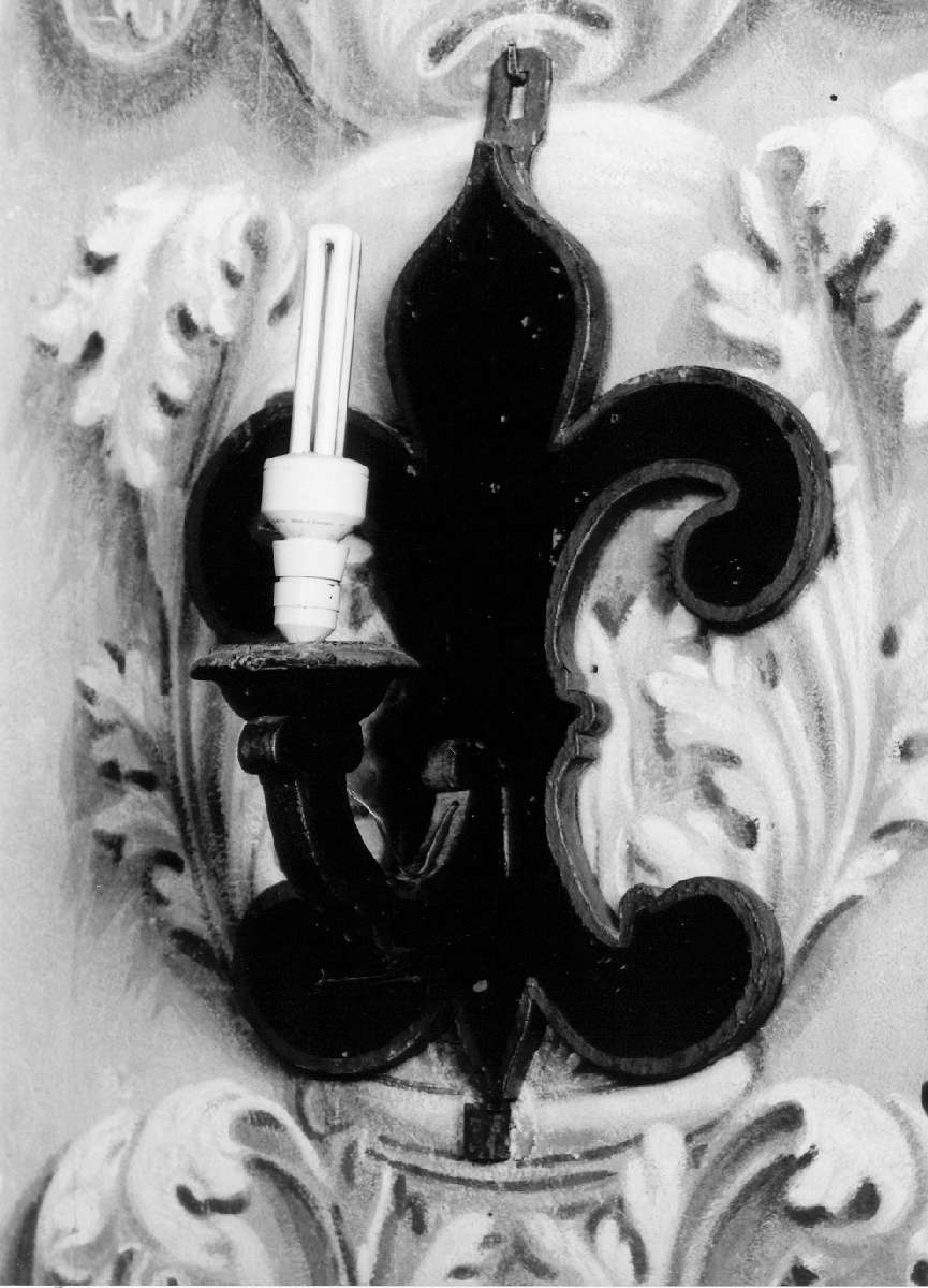 candeliere da parete, serie - manifattura reggiana (seconda metà sec. XIX)