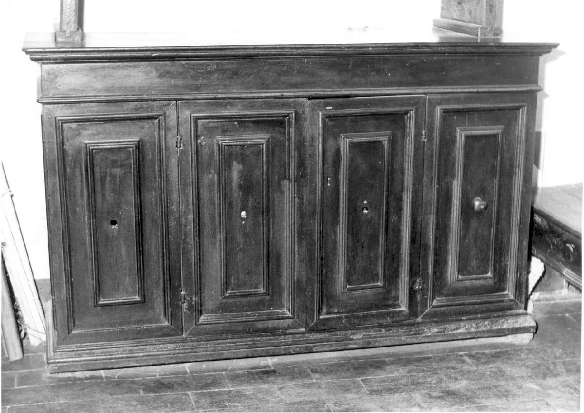 credenza con alzata - manifattura reggiana (sec. XVII)